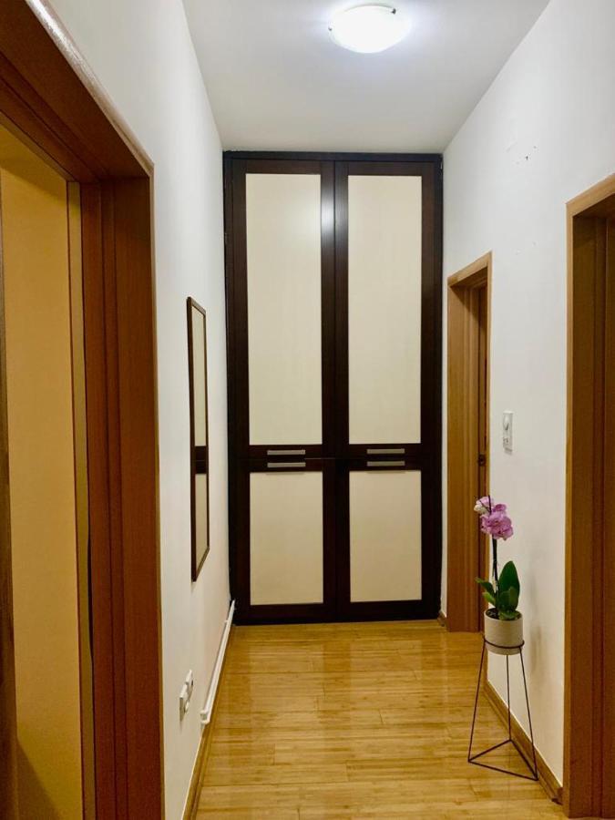 City Center Crown Apartment Beograd Bagian luar foto