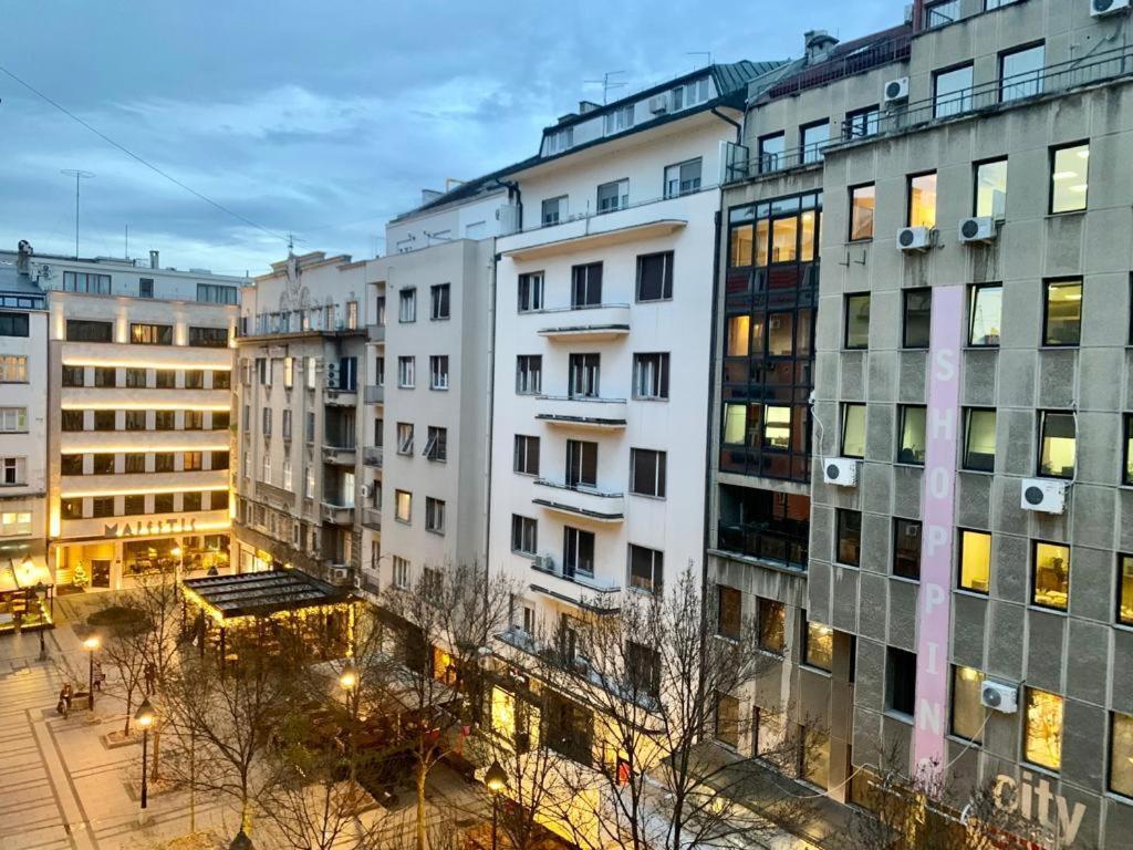 City Center Crown Apartment Beograd Bagian luar foto