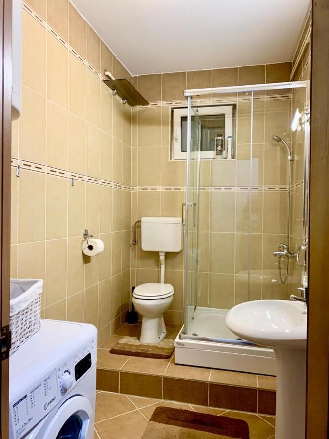 City Center Crown Apartment Beograd Bagian luar foto