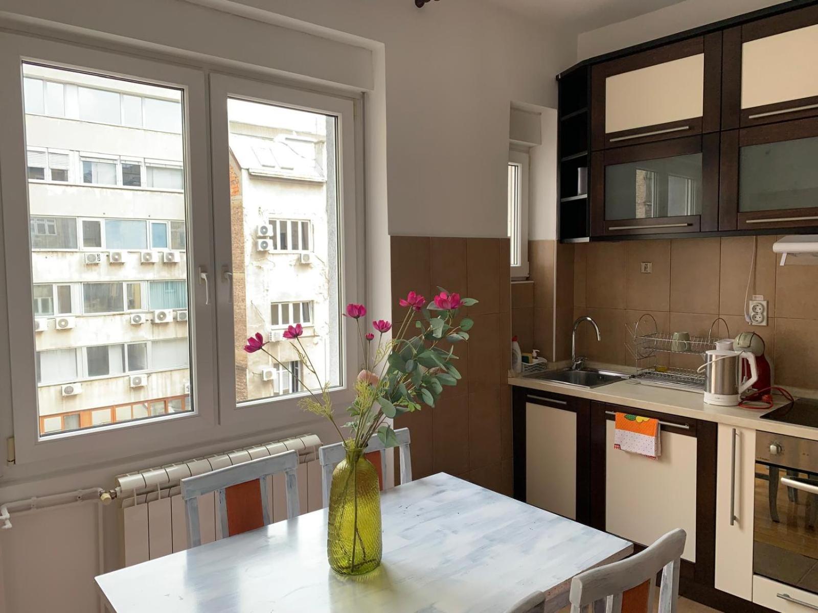 City Center Crown Apartment Beograd Bagian luar foto